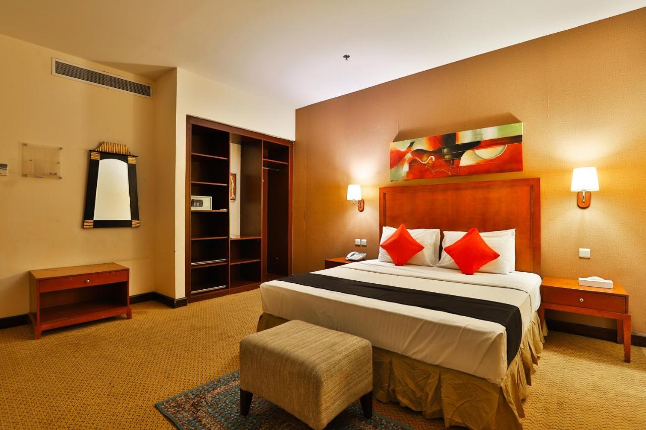مينا بلازا الطائف Mena Plaza Taif Hotel Luaran gambar