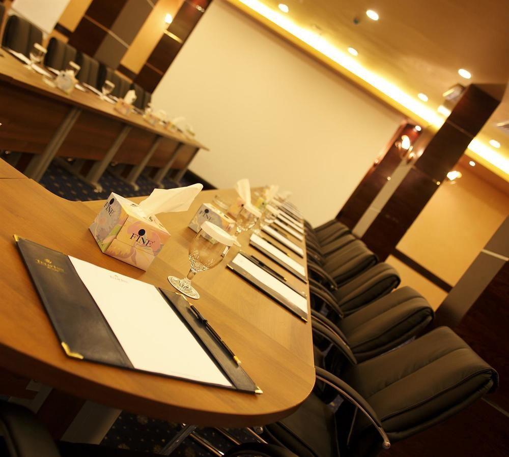 مينا بلازا الطائف Mena Plaza Taif Hotel Luaran gambar