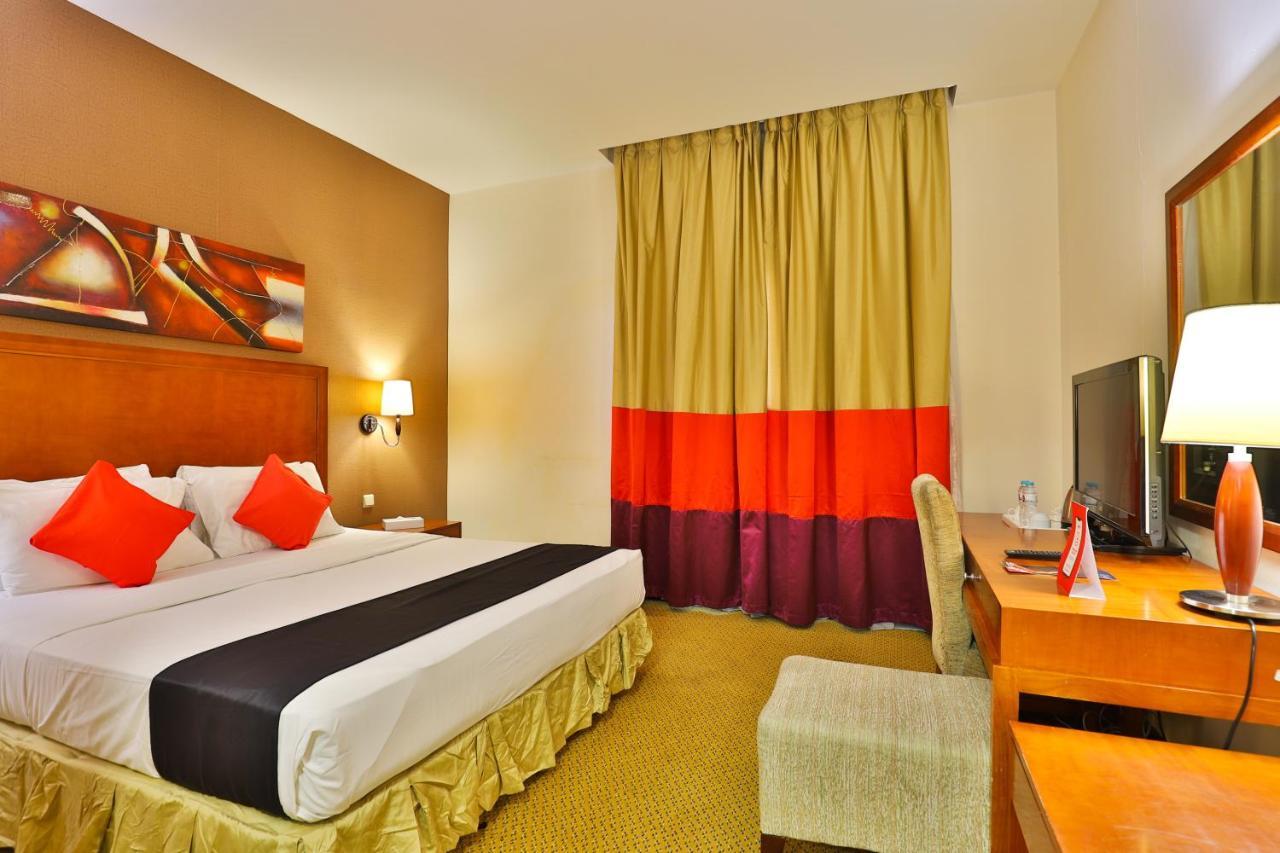 مينا بلازا الطائف Mena Plaza Taif Hotel Luaran gambar